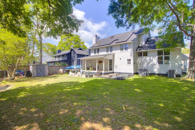 93 Shadowmoss Parkway, Charleston, SC 29414