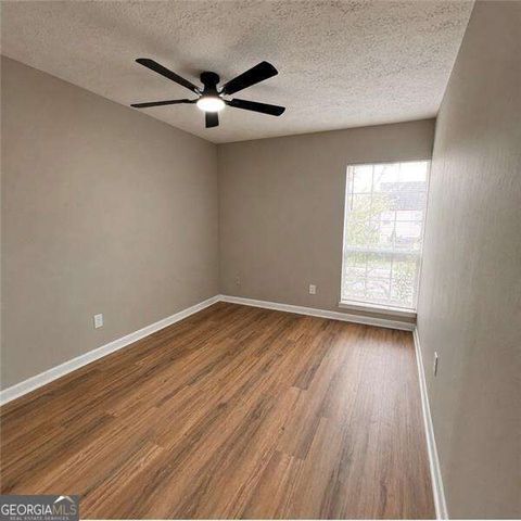 3254 Strawberry Lane, Decatur, GA 30034