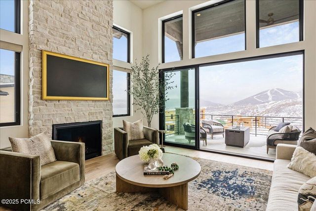 11378 N Regal Ridge Court, Mayflower Mountain, UT 84032