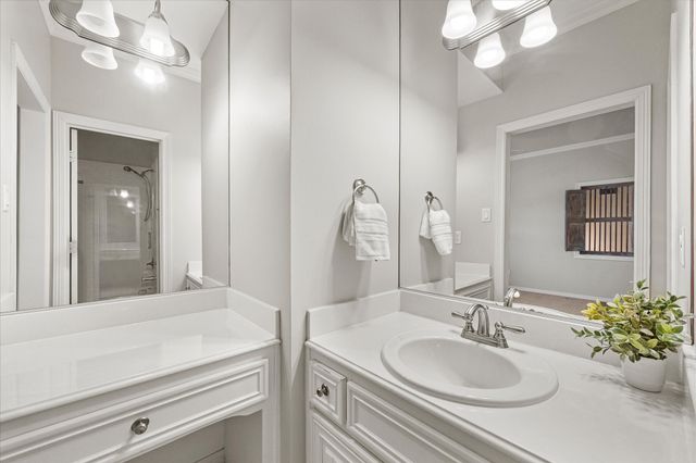 161 Ridgemont Drive, Heath, TX 75126