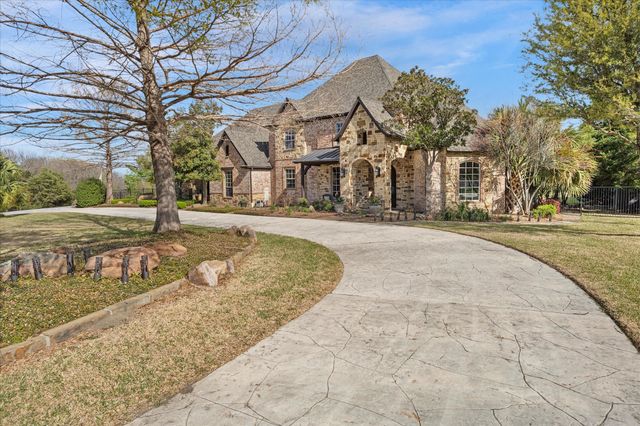 161 Ridgemont Drive, Heath, TX 75126