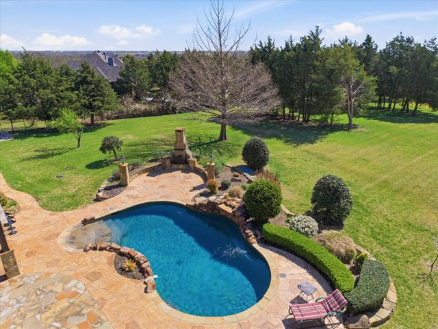 161 Ridgemont Drive, Heath, TX 75126