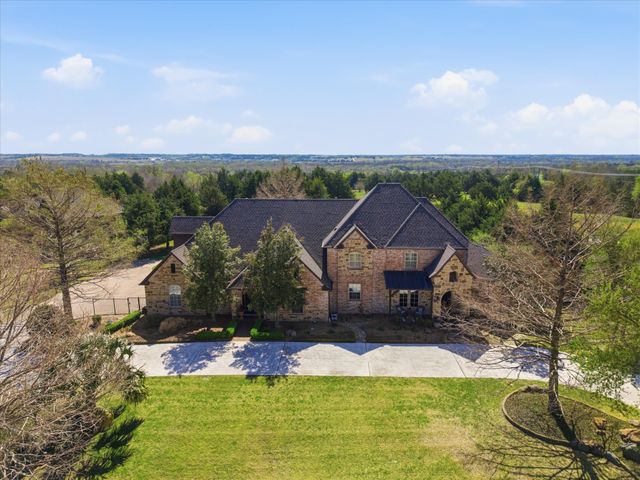161 Ridgemont Drive, Heath, TX 75126