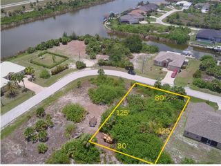 10484 HARLINGEN STREET, Port Charlotte, FL 33981