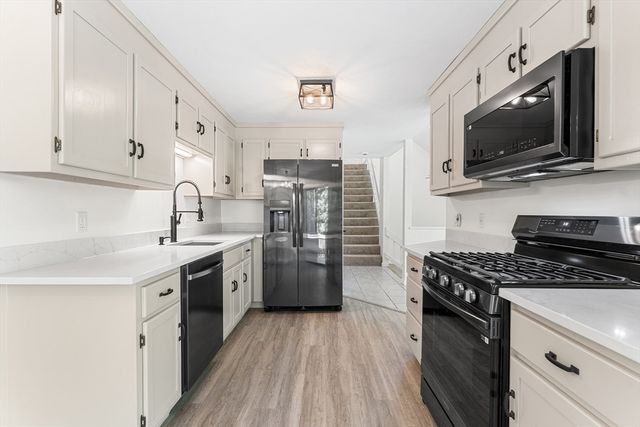 12 Perkins Ct 12, Haverhill, MA 01832