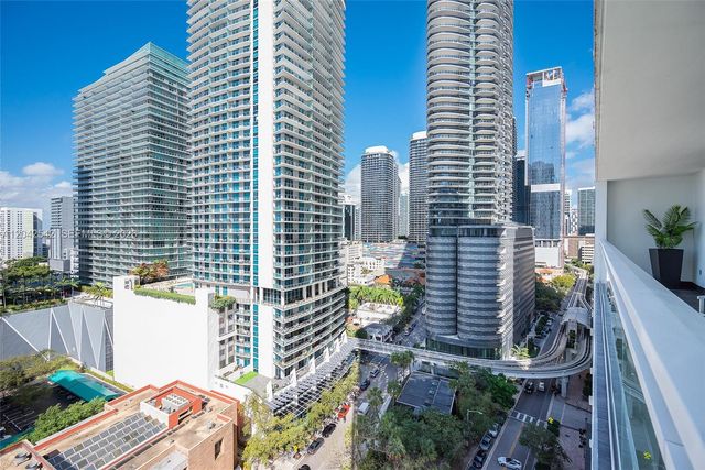 1080 Brickell Ave 1601, Miami, FL 33131