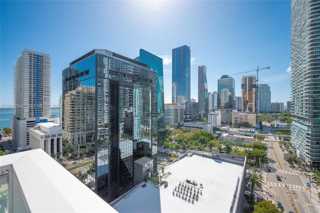 1080 Brickell Ave 1601, Miami, FL 33131