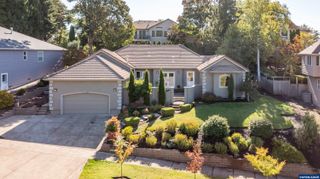 3559 NW Glenridge Dr, Corvallis, OR 97330