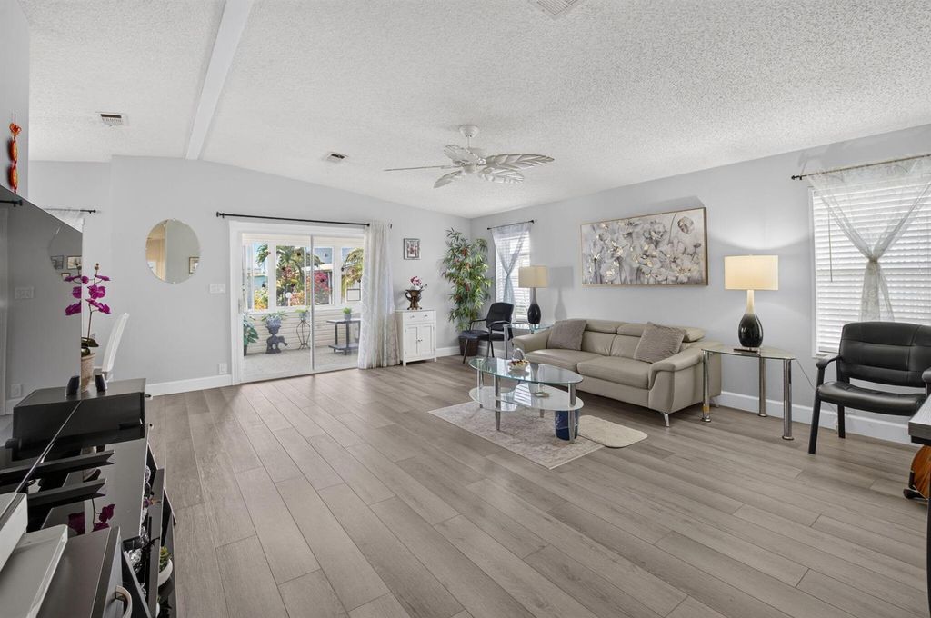 59010 Captiva Bay, Boynton Beach, FL 33436