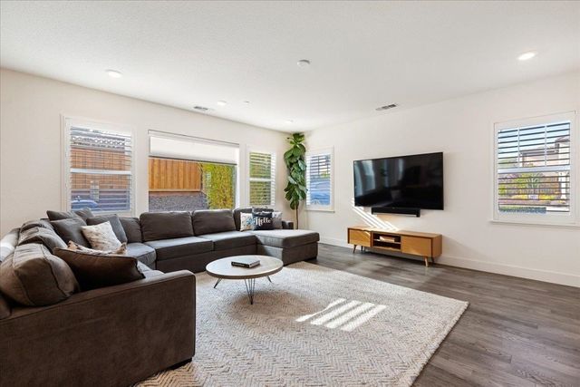 2005 Davoli Ct, San Ramon, CA 94583