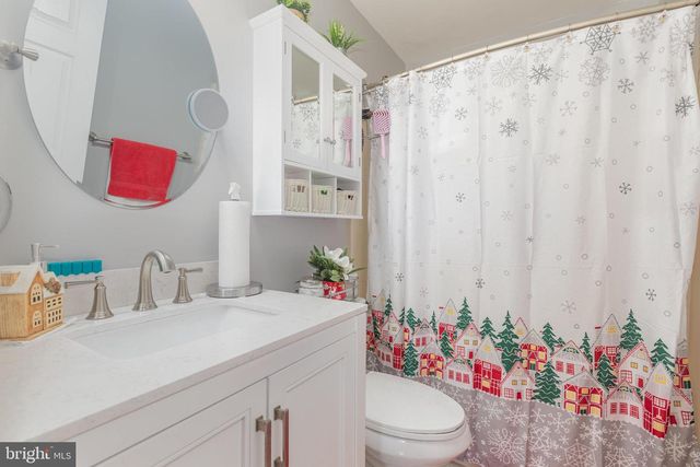 347 STONEHEDGE LANE, Mechanicsburg, PA 17055