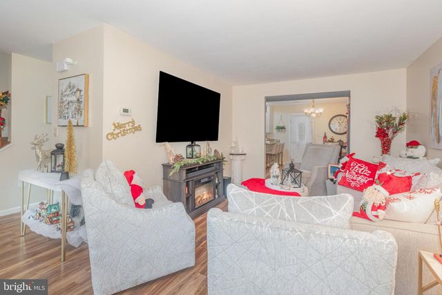 347 STONEHEDGE LANE, Mechanicsburg, PA 17055