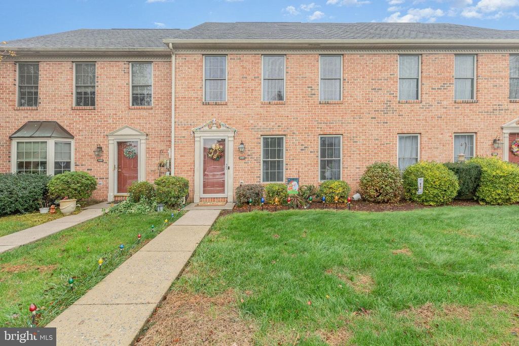 347 STONEHEDGE LANE, Mechanicsburg, PA 17055