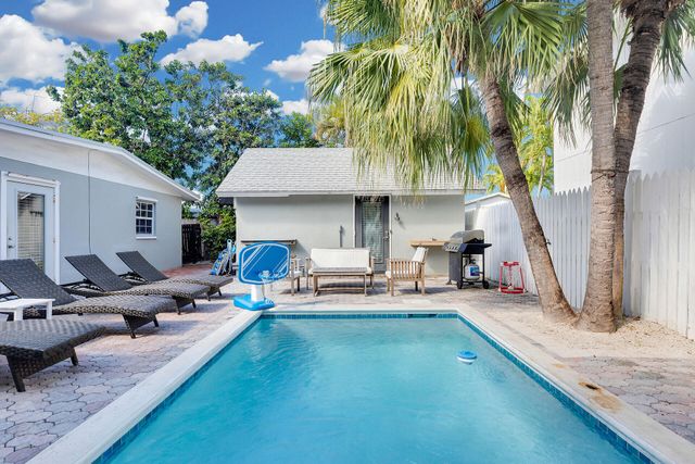 1707 George Street, Key West, FL 33040