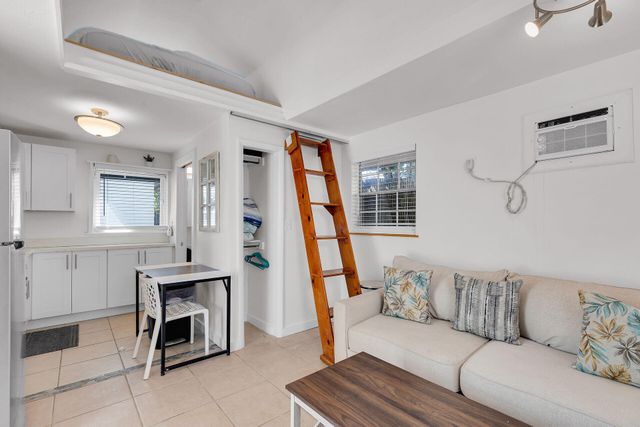 1707 George Street, Key West, FL 33040