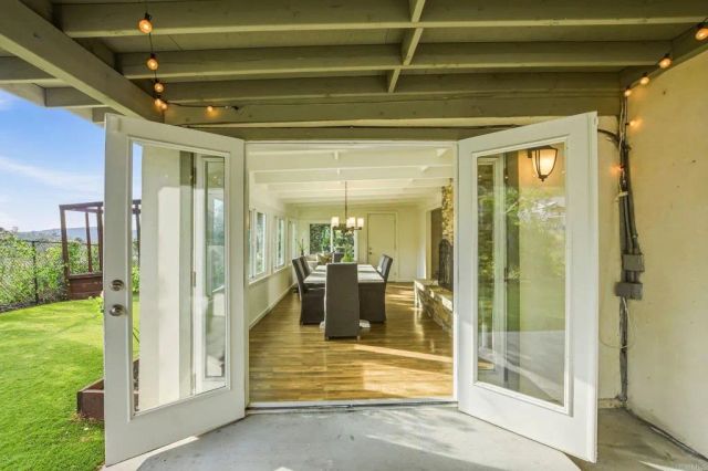 7416 Rowena Street, San Diego, CA 92119
