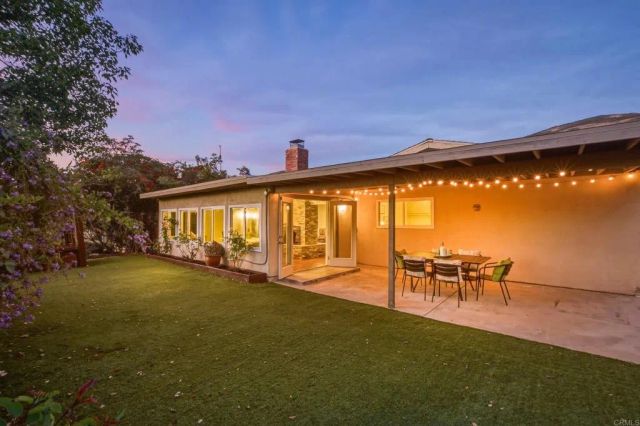7416 Rowena Street, San Diego, CA 92119
