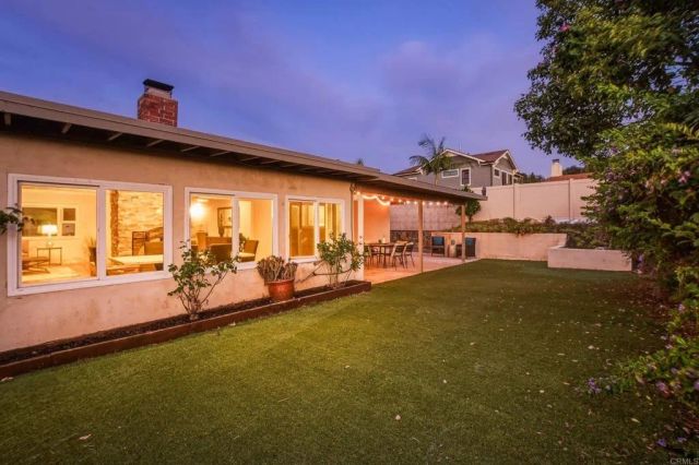 7416 Rowena Street, San Diego, CA 92119