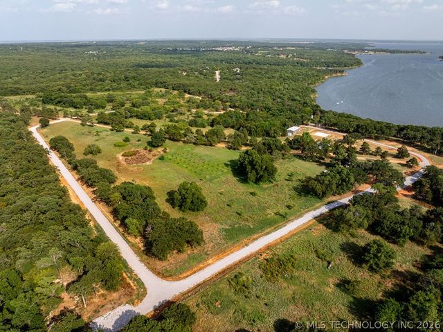 47 Waterview Lane, Kingston, OK 73439