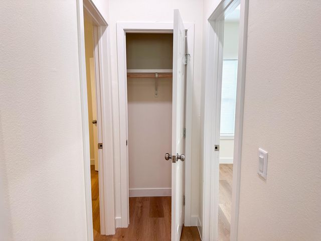 815 5th ST, Lockhart, TX 78644