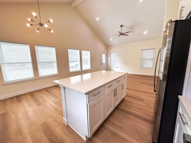 815 5th ST, Lockhart, TX 78644