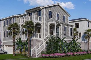 305 Queens Court Court 2, Mount Pleasant, SC 29464