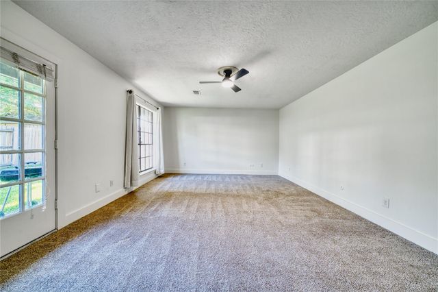 8006 Albin Lane, Houston, TX 77071