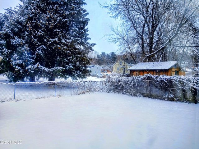 347 Hillcrest Street, Troy, NY 12182