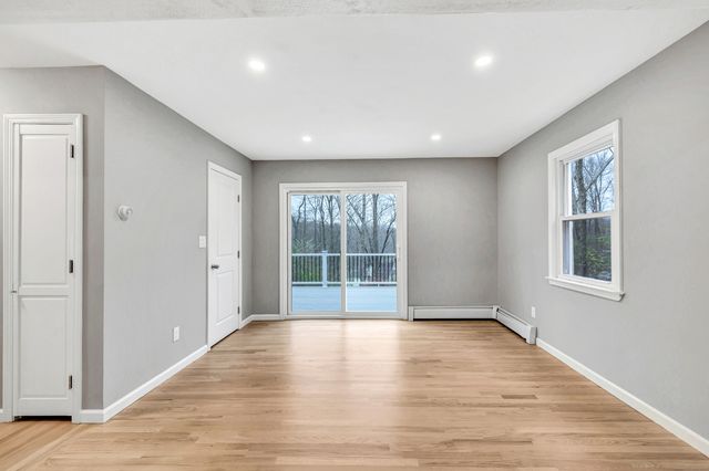 19 Good Hill Road, Oxford, CT 06478