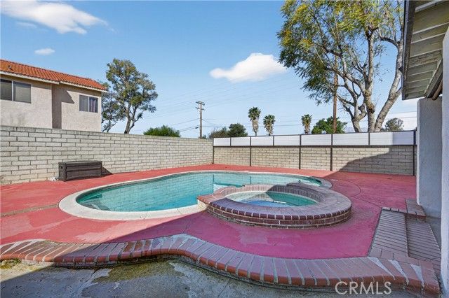 4311 Glenroy Court, Jurupa Valley, CA 92509