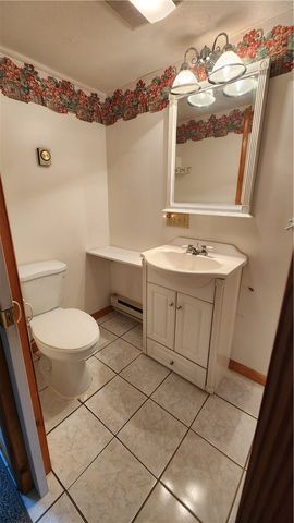 88 Thorncliff Road, Ogden, NY 14559