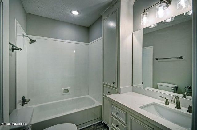 229 Brendalwood Boulevard, B, Brandon, MS 39047