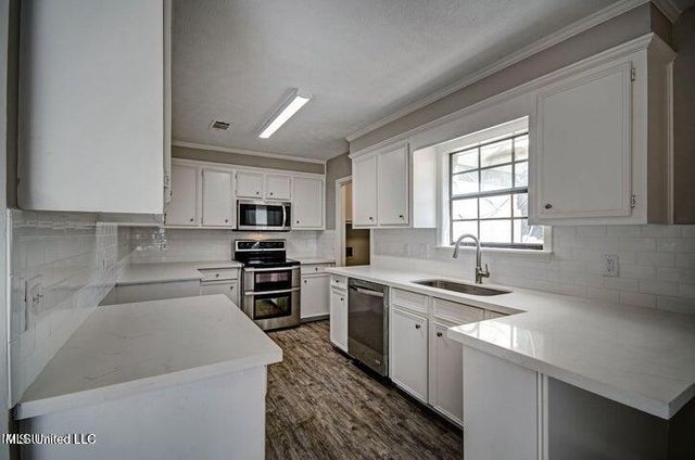 229 Brendalwood Boulevard, B, Brandon, MS 39047