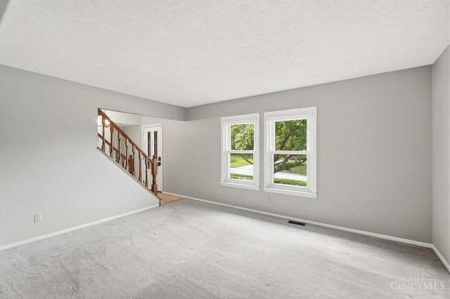6910 Rushwood Court, West Chester, OH 45241