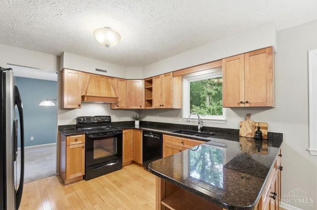 6910 Rushwood Court, West Chester, OH 45241