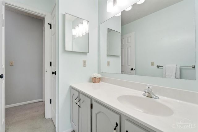 6910 Rushwood Court, West Chester, OH 45241