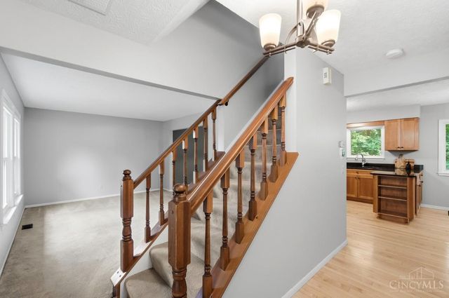 6910 Rushwood Court, West Chester, OH 45241