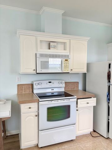 3 San Pablo Lane, Port St. Lucie, Port St Lucie, FL 34952