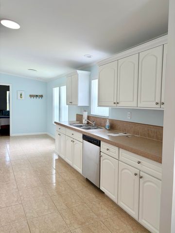 3 San Pablo Lane, Port St. Lucie, Port St Lucie, FL 34952