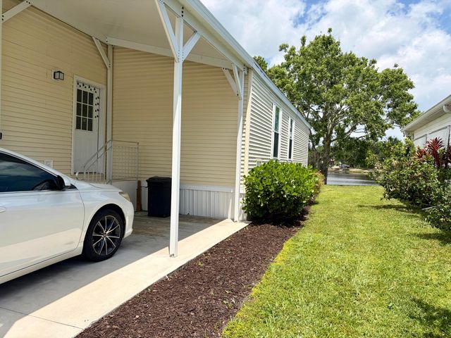 3 San Pablo Lane, Port St. Lucie, Port St Lucie, FL 34952