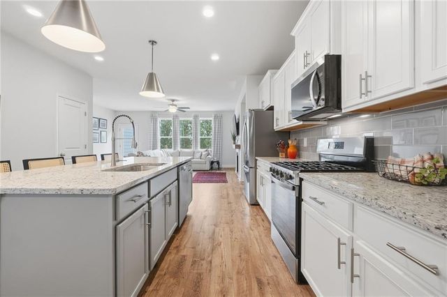 1242 Ainsworth Alley, Sugar Hill, GA 30518