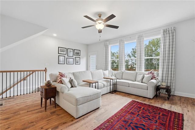 1242 Ainsworth Alley, Sugar Hill, GA 30518