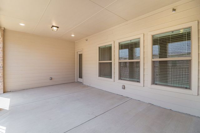 315 Ferndale Street, Lewisville, TX 75056