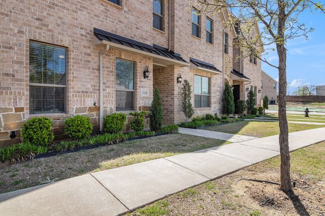 315 Ferndale Street, Lewisville, TX 75056