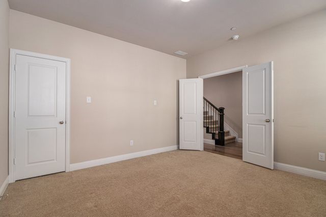 315 Ferndale Street, Lewisville, TX 75056