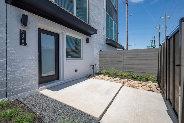 1423 N Carroll Avenue, Dallas, TX 75204