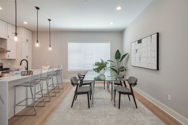 1423 N Carroll Avenue, Dallas, TX 75204