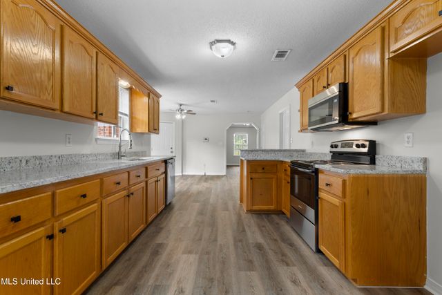 8909 Mermaid Avenue, Ocean Springs, MS 39564