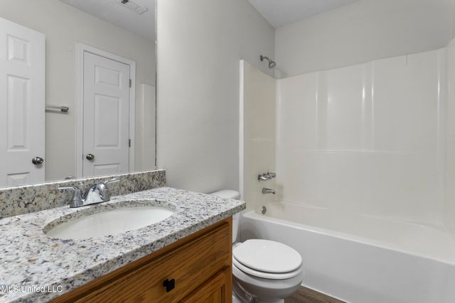 8909 Mermaid Avenue, Ocean Springs, MS 39564