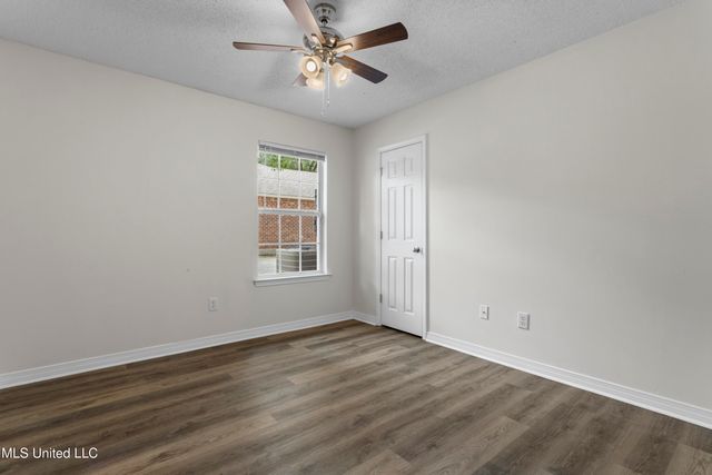 8909 Mermaid Avenue, Ocean Springs, MS 39564